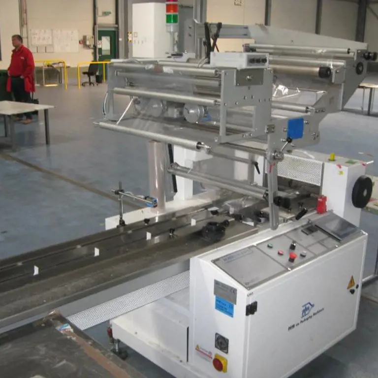 horizontal sealing machine pfm Hurricane EWS