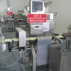 computer controlled metal locator with control scale OCS Checkweighers