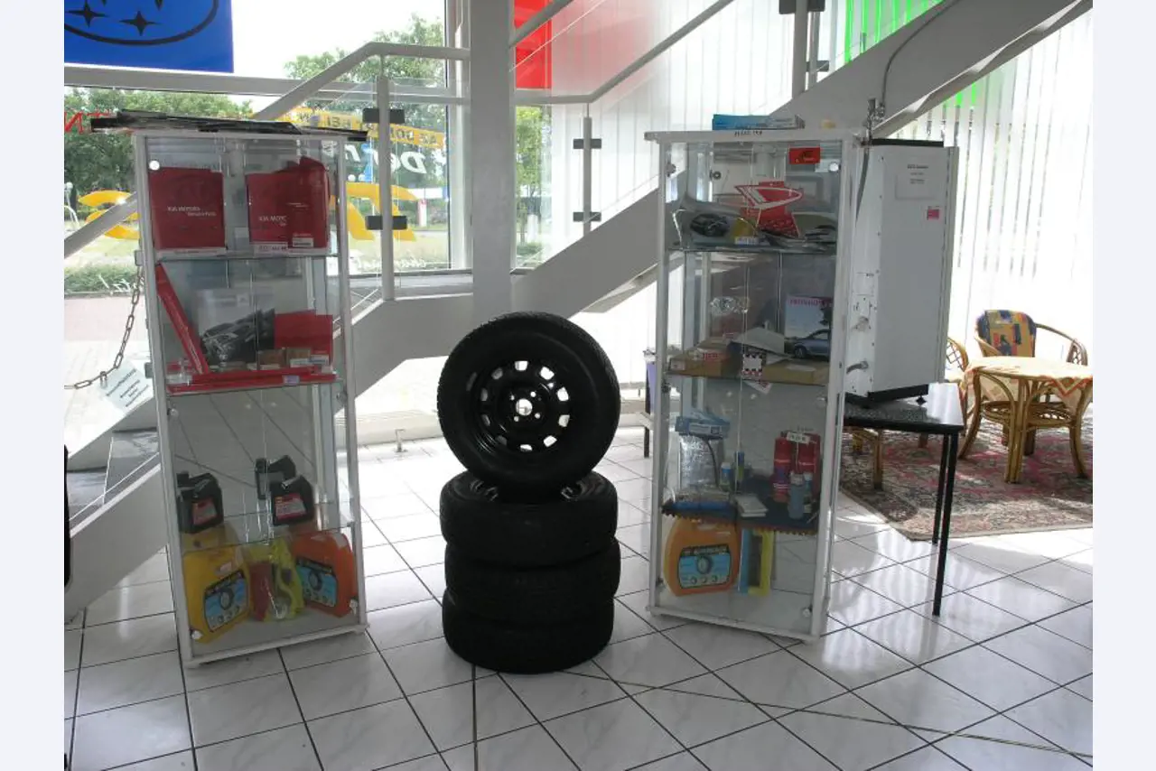 Autohaus Schwartzkopf GmbH / <br>Saro GmbH Wärme-, Kälte-, Schall- und Brandschutzisolierung-117