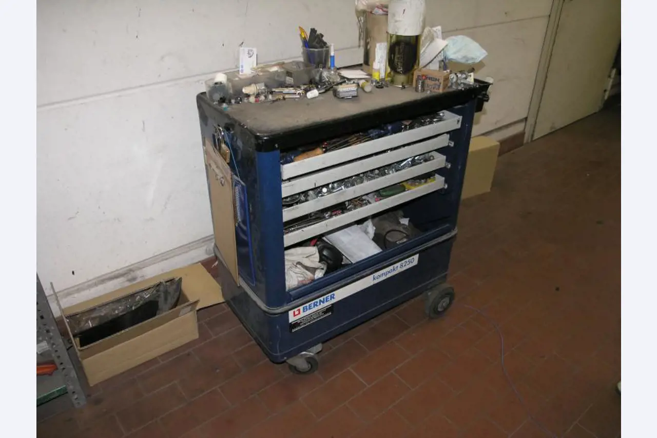 Autohaus Schwartzkopf GmbH / <br>Saro GmbH Wärme-, Kälte-, Schall- und Brandschutzisolierung-18