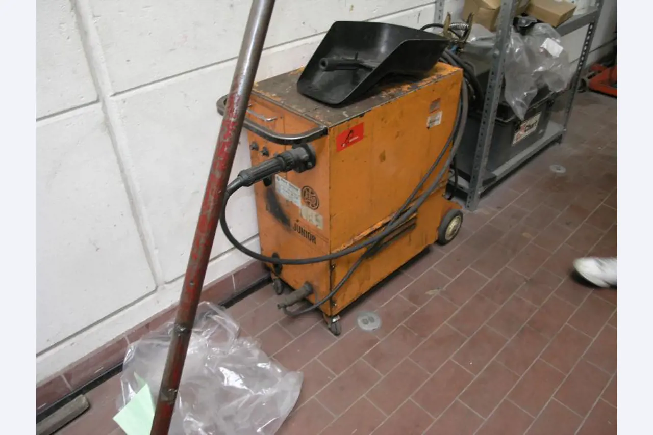 Autohaus Schwartzkopf GmbH / <br>Saro GmbH Wärme-, Kälte-, Schall- und Brandschutzisolierung-21