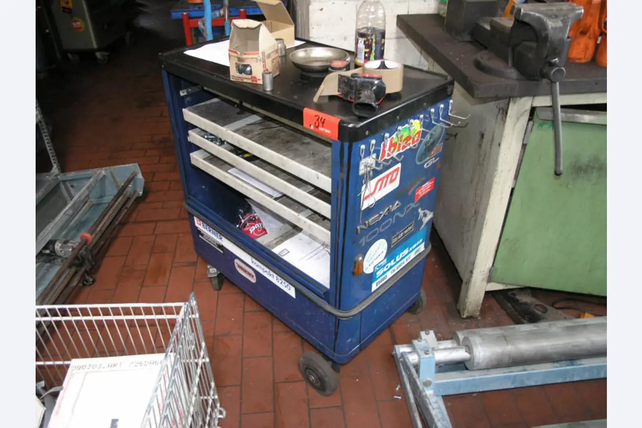 Autohaus Schwartzkopf GmbH / <br>Saro GmbH Wärme-, Kälte-, Schall- und Brandschutzisolierung-35