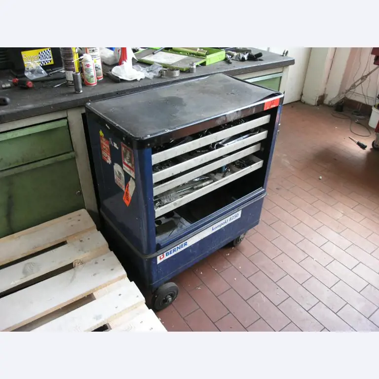 Autohaus Schwartzkopf GmbH / <br>Saro GmbH Wärme-, Kälte-, Schall- und Brandschutzisolierung-36