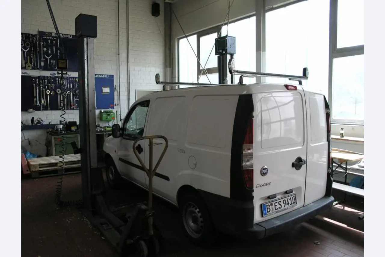 Autohaus Schwartzkopf GmbH / <br>Saro GmbH Wärme-, Kälte-, Schall- und Brandschutzisolierung-43