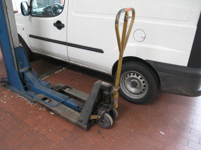 Autohaus Schwartzkopf GmbH / <br>Saro GmbH Wärme-, Kälte-, Schall- und Brandschutzisolierung-46