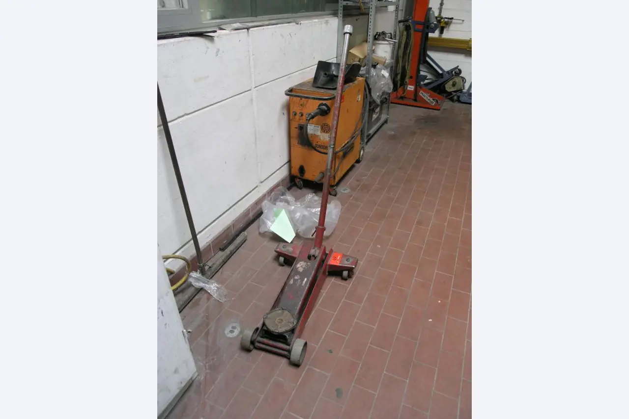 Autohaus Schwartzkopf GmbH / <br>Saro GmbH Wärme-, Kälte-, Schall- und Brandschutzisolierung-48