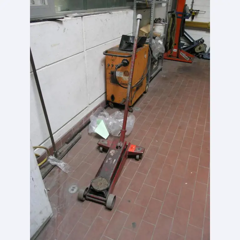 Autohaus Schwartzkopf GmbH / <br>Saro GmbH Wärme-, Kälte-, Schall- und Brandschutzisolierung-48