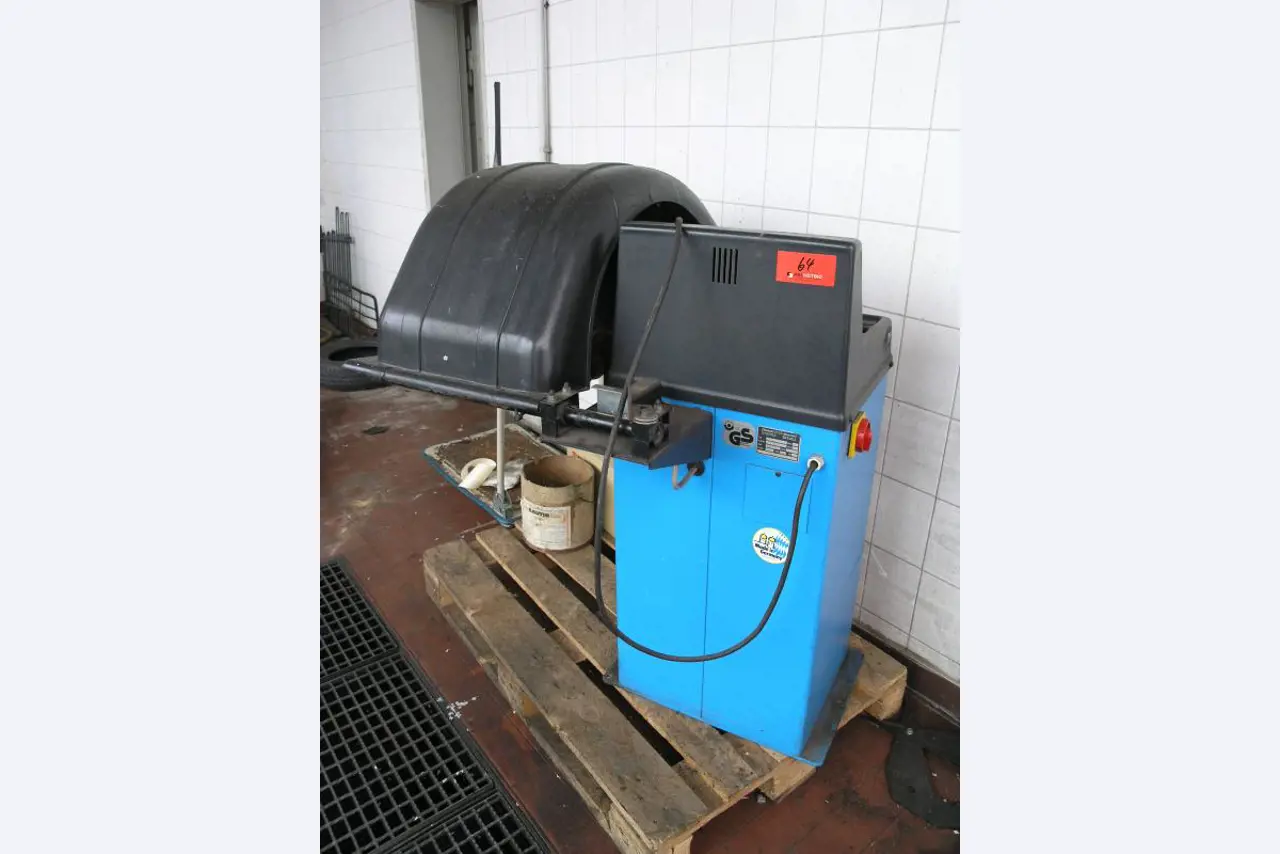 Autohaus Schwartzkopf GmbH / <br>Saro GmbH Wärme-, Kälte-, Schall- und Brandschutzisolierung-65