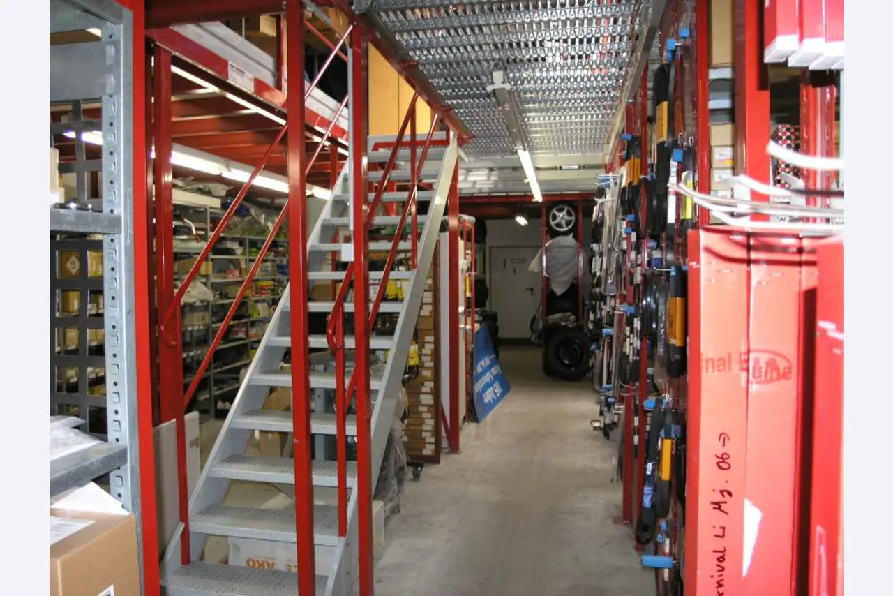 Autohaus Schwartzkopf GmbH / <br>Saro GmbH Wärme-, Kälte-, Schall- und Brandschutzisolierung-76