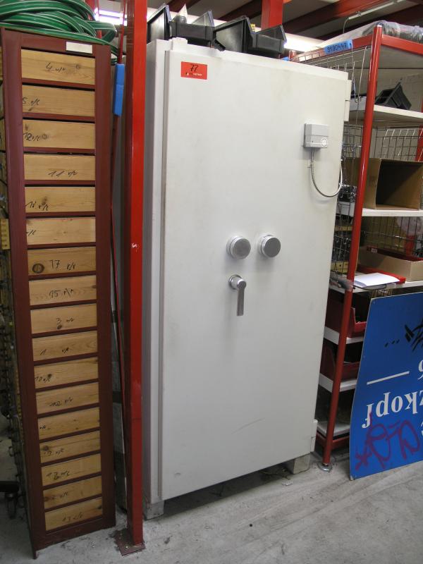 Autohaus Schwartzkopf GmbH / <br>Saro GmbH Wärme-, Kälte-, Schall- und Brandschutzisolierung-78