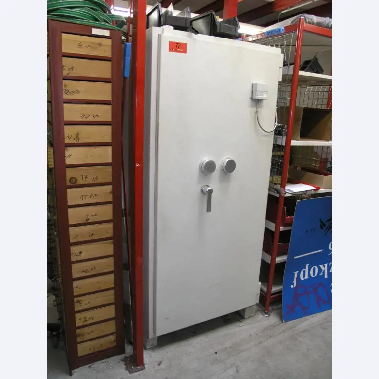 Autohaus Schwartzkopf GmbH / <br>Saro GmbH Wärme-, Kälte-, Schall- und Brandschutzisolierung-78