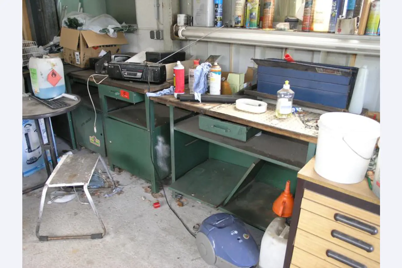 Autohaus Schwartzkopf GmbH / <br>Saro GmbH Wärme-, Kälte-, Schall- und Brandschutzisolierung-83