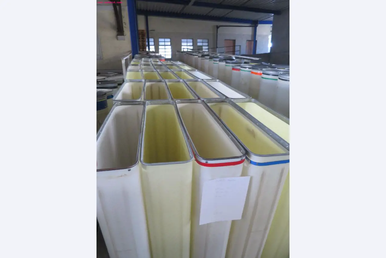 Máquinas dos sectores da fiação, tecelagem e tinturaria - Localização 79787 Lauchringen-2