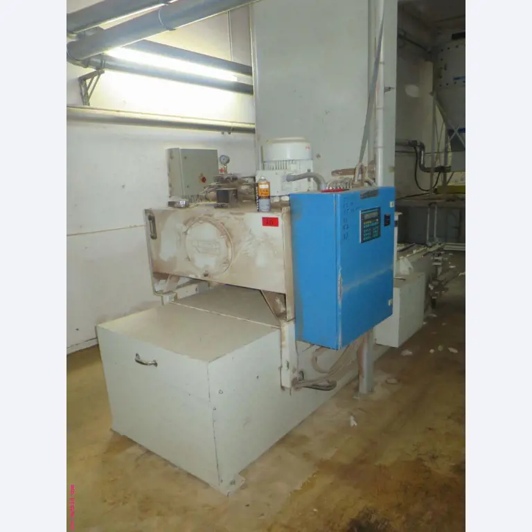 Máquinas dos sectores da fiação, tecelagem e tinturaria - Localização 79787 Lauchringen-1