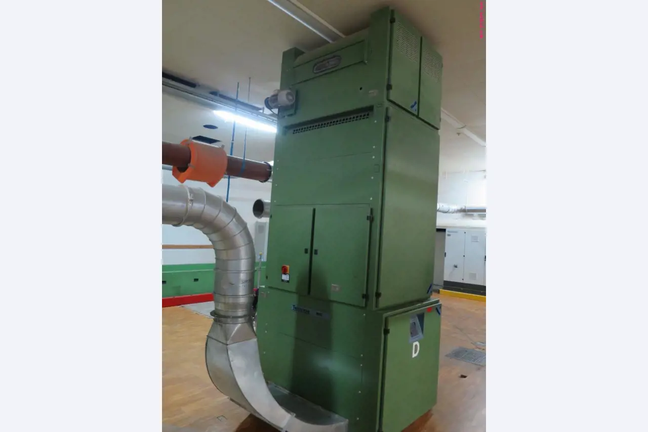 Máquinas dos sectores da fiação, tecelagem e tinturaria - Localização 79787 Lauchringen-1