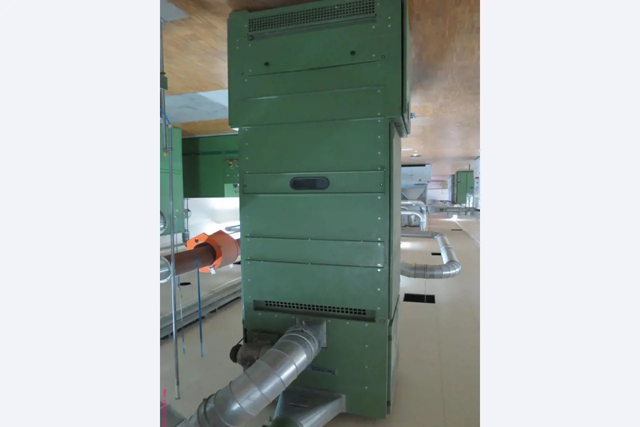 Máquinas dos sectores da fiação, tecelagem e tinturaria - Localização 79787 Lauchringen-3