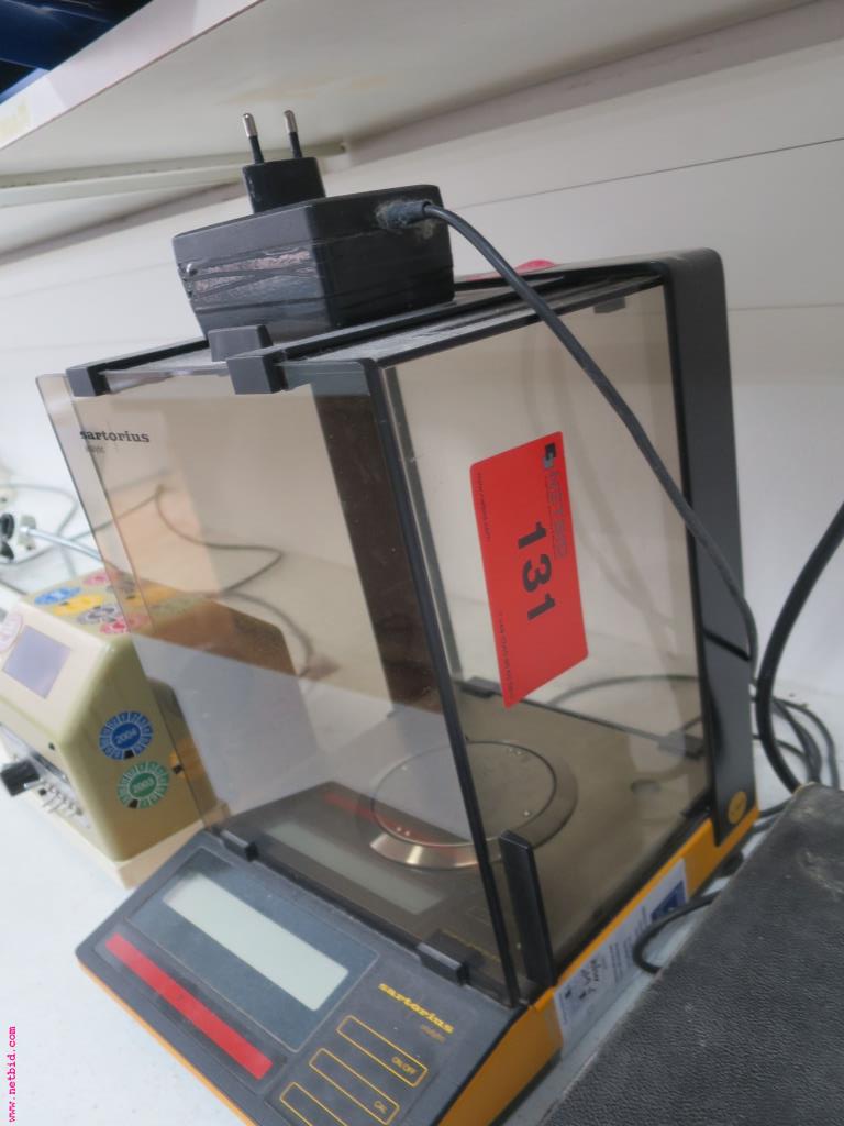 Comprehensive machinery from the sections spinning, weaving - Location 79787 Lauchringen -1