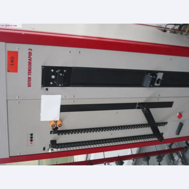 Máquinas dos sectores da fiação, tecelagem e tinturaria - Localização 79787 Lauchringen-1