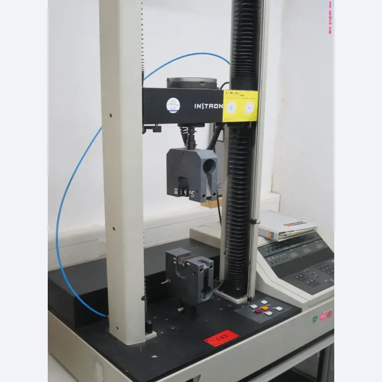 Máquinas dos sectores da fiação, tecelagem e tinturaria - Localização 79787 Lauchringen-1