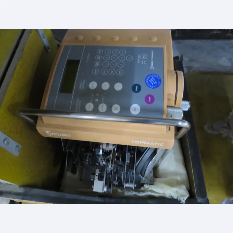 Máquinas dos sectores da fiação, tecelagem e tinturaria - Localização 79787 Lauchringen-1