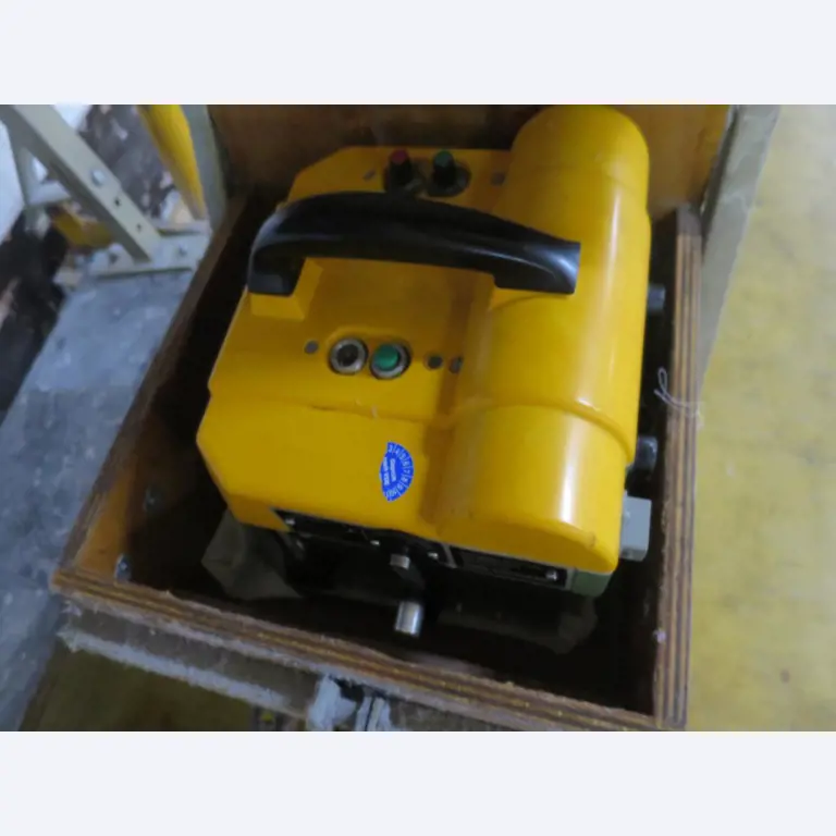 Máquinas dos sectores da fiação, tecelagem e tinturaria - Localização 79787 Lauchringen-2