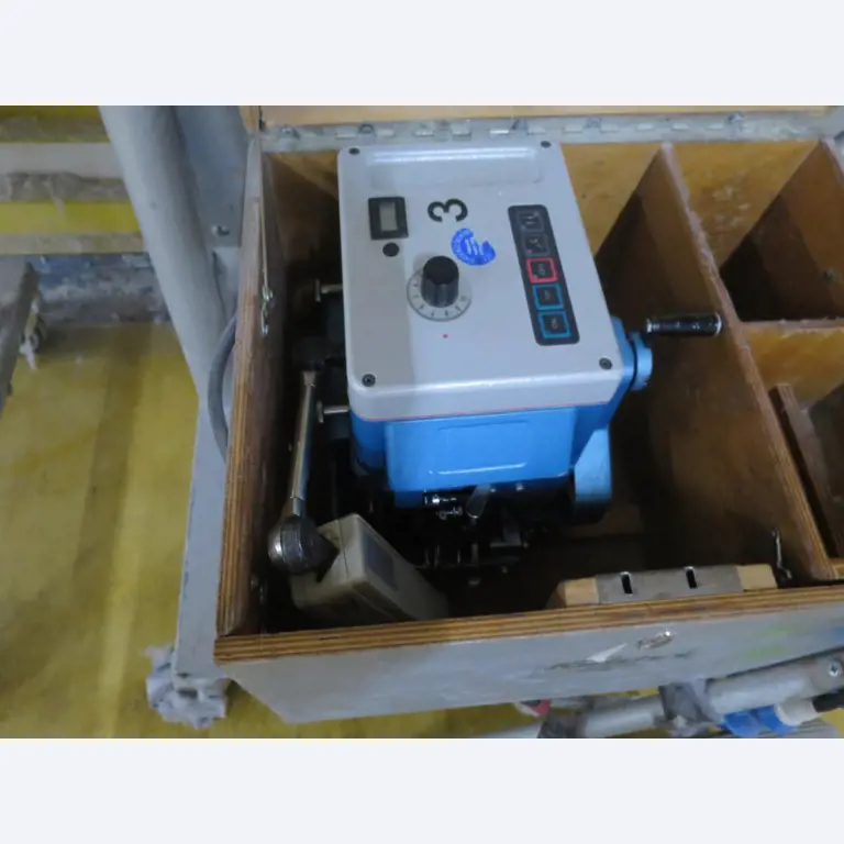 Máquinas dos sectores da fiação, tecelagem e tinturaria - Localização 79787 Lauchringen-3