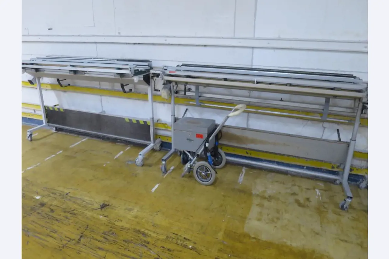 Máquinas dos sectores da fiação, tecelagem e tinturaria - Localização 79787 Lauchringen-1