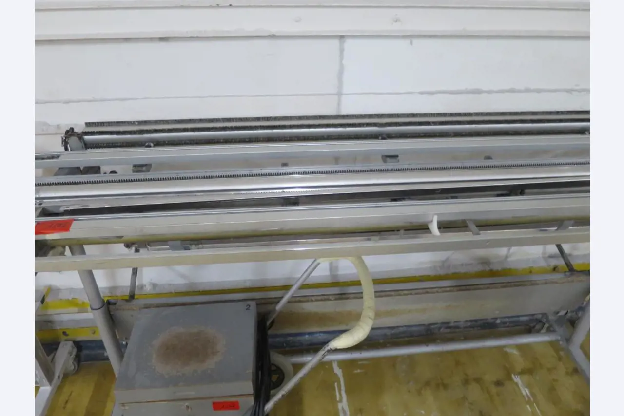 Máquinas dos sectores da fiação, tecelagem e tinturaria - Localização 79787 Lauchringen-2