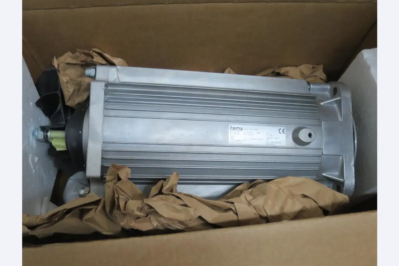 Máquinas dos sectores da fiação, tecelagem e tinturaria - Localização 79787 Lauchringen-3