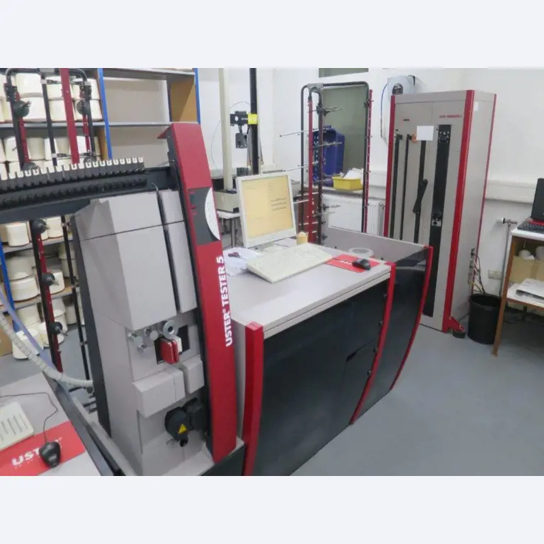 Máquinas dos sectores da fiação, tecelagem e tinturaria - Localização 79787 Lauchringen-1