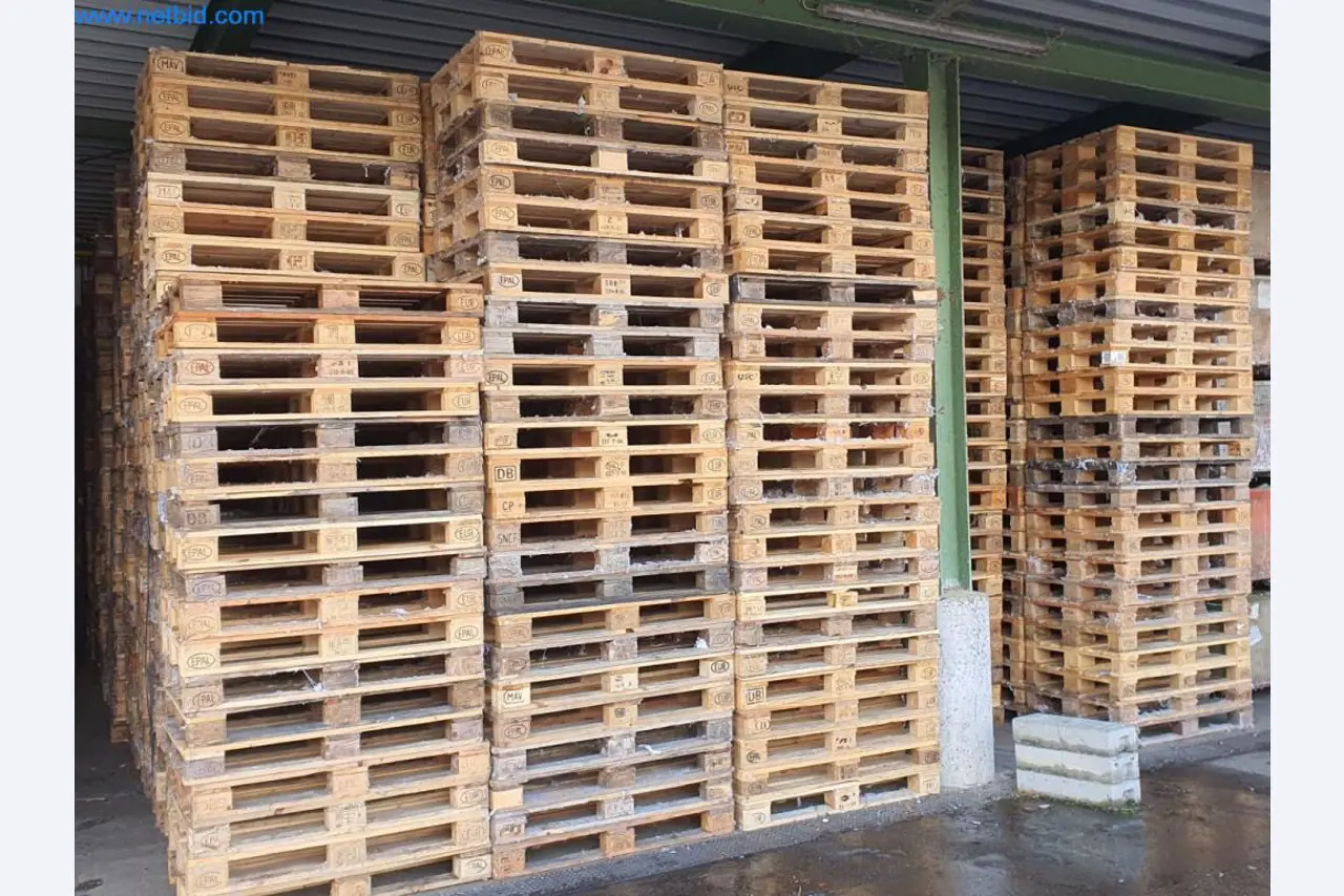 Máquinas dos sectores da fiação, tecelagem e tinturaria - Localização 79787 Lauchringen-1