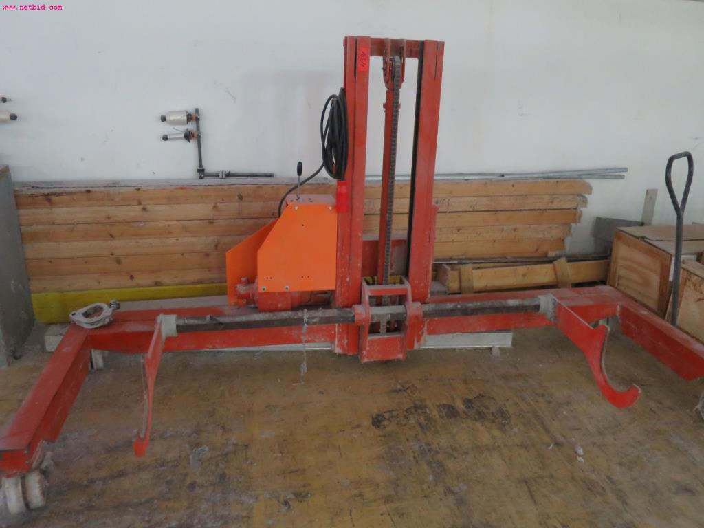 Máquinas dos sectores da fiação, tecelagem e tinturaria - Localização 79787 Lauchringen-1