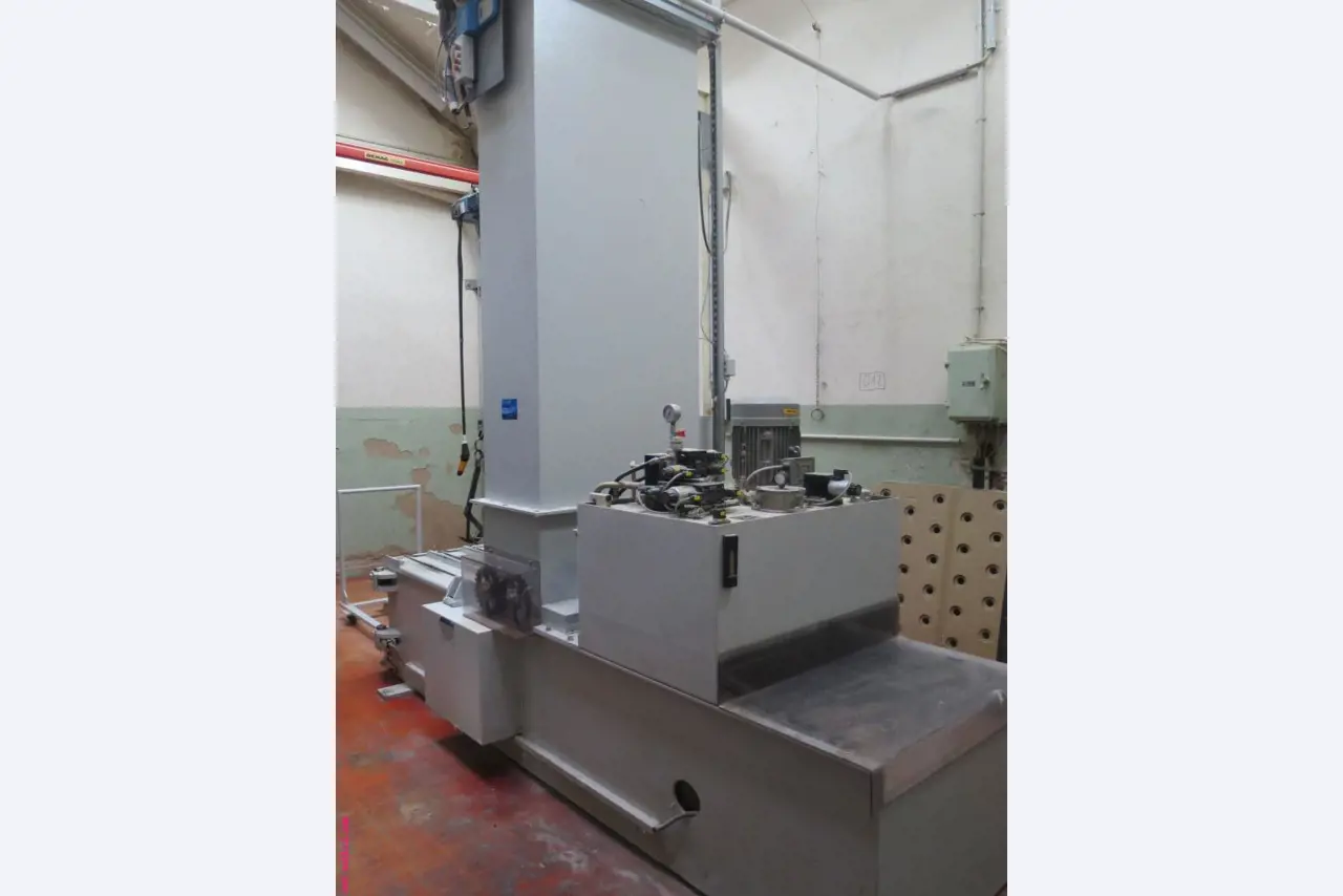 Máquinas dos sectores da fiação, tecelagem e tinturaria - Localização 79787 Lauchringen-3