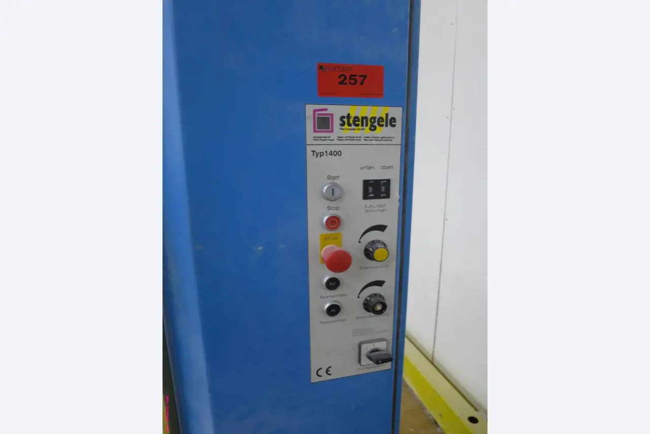 Máquinas dos sectores da fiação, tecelagem e tinturaria - Localização 79787 Lauchringen-3