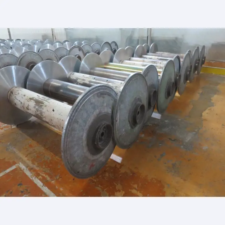 Máquinas dos sectores da fiação, tecelagem e tinturaria - Localização 79787 Lauchringen-1