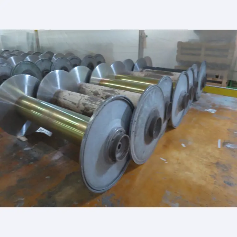 Máquinas dos sectores da fiação, tecelagem e tinturaria - Localização 79787 Lauchringen-1