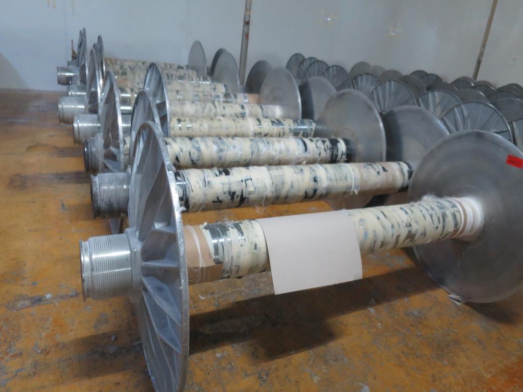 Comprehensive machinery from the sections spinning, weaving - Location 79787 Lauchringen -1