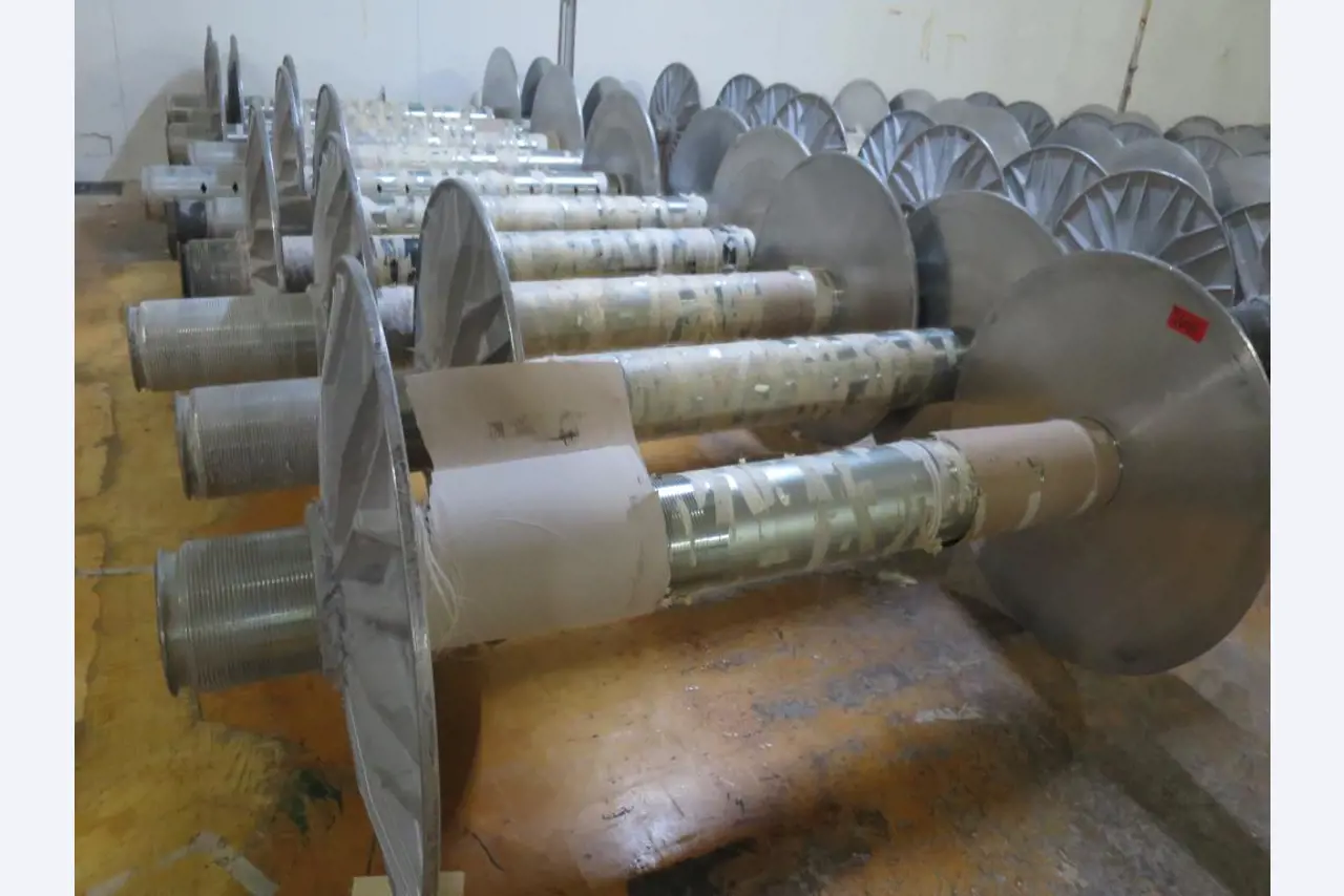 Máquinas dos sectores da fiação, tecelagem e tinturaria - Localização 79787 Lauchringen-1