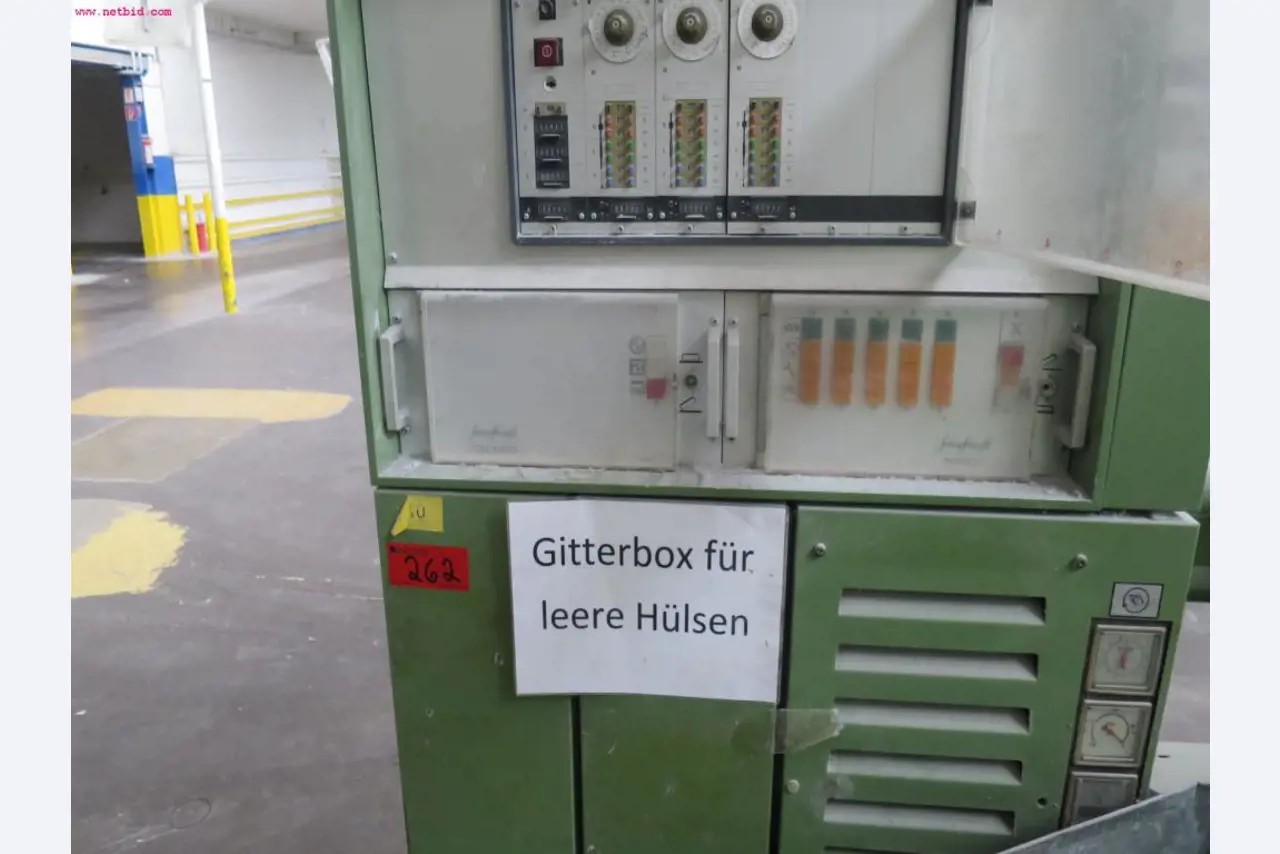 Máquinas dos sectores da fiação, tecelagem e tinturaria - Localização 79787 Lauchringen-1