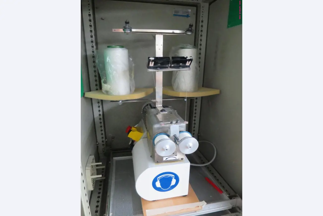 Máquinas dos sectores da fiação, tecelagem e tinturaria - Localização 79787 Lauchringen-3