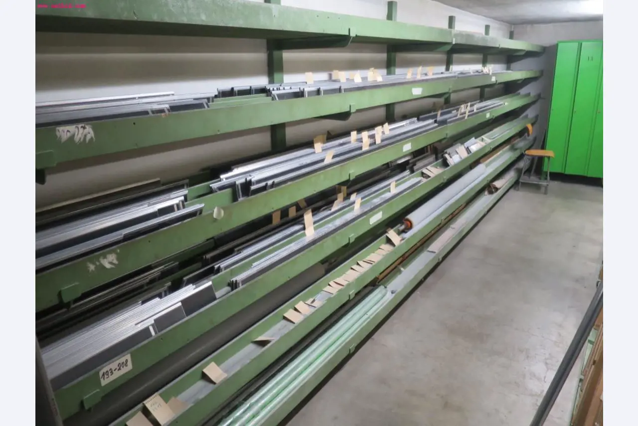 Máquinas dos sectores da fiação, tecelagem e tinturaria - Localização 79787 Lauchringen-2