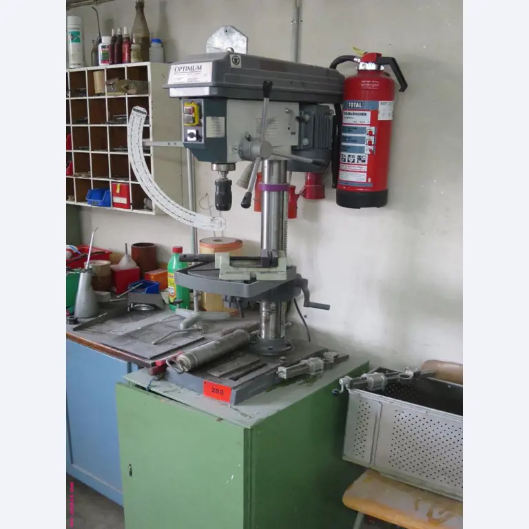 Máquinas dos sectores da fiação, tecelagem e tinturaria - Localização 79787 Lauchringen-1