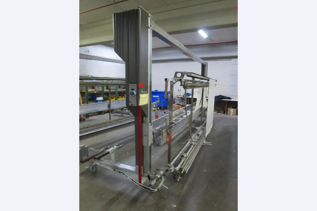 Máquinas dos sectores da fiação, tecelagem e tinturaria - Localização 79787 Lauchringen-11