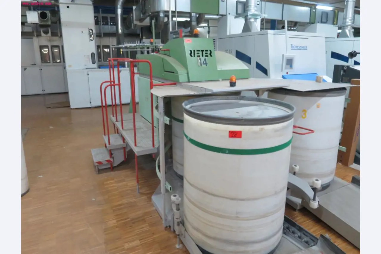 Máquinas dos sectores da fiação, tecelagem e tinturaria - Localização 79787 Lauchringen-1