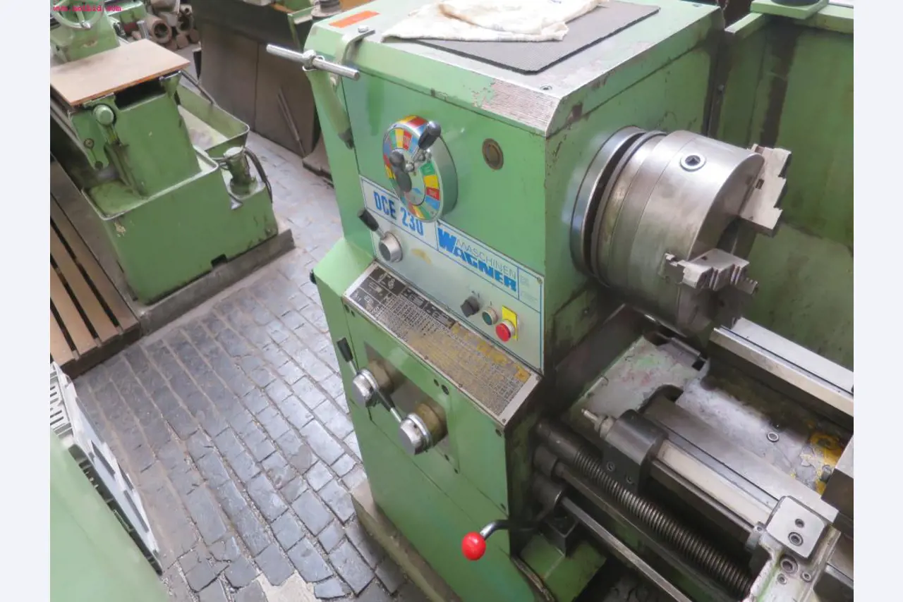 Máquinas dos sectores da fiação, tecelagem e tinturaria - Localização 79787 Lauchringen-1