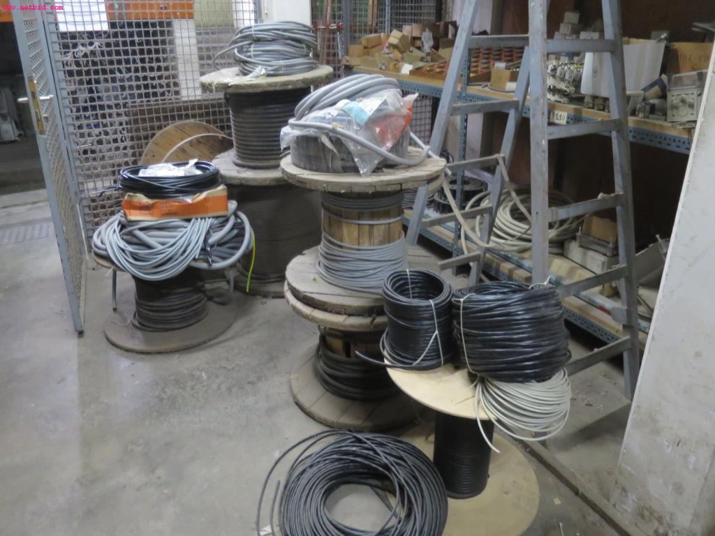 Comprehensive machinery from the sections spinning, weaving - Location 79787 Lauchringen -2