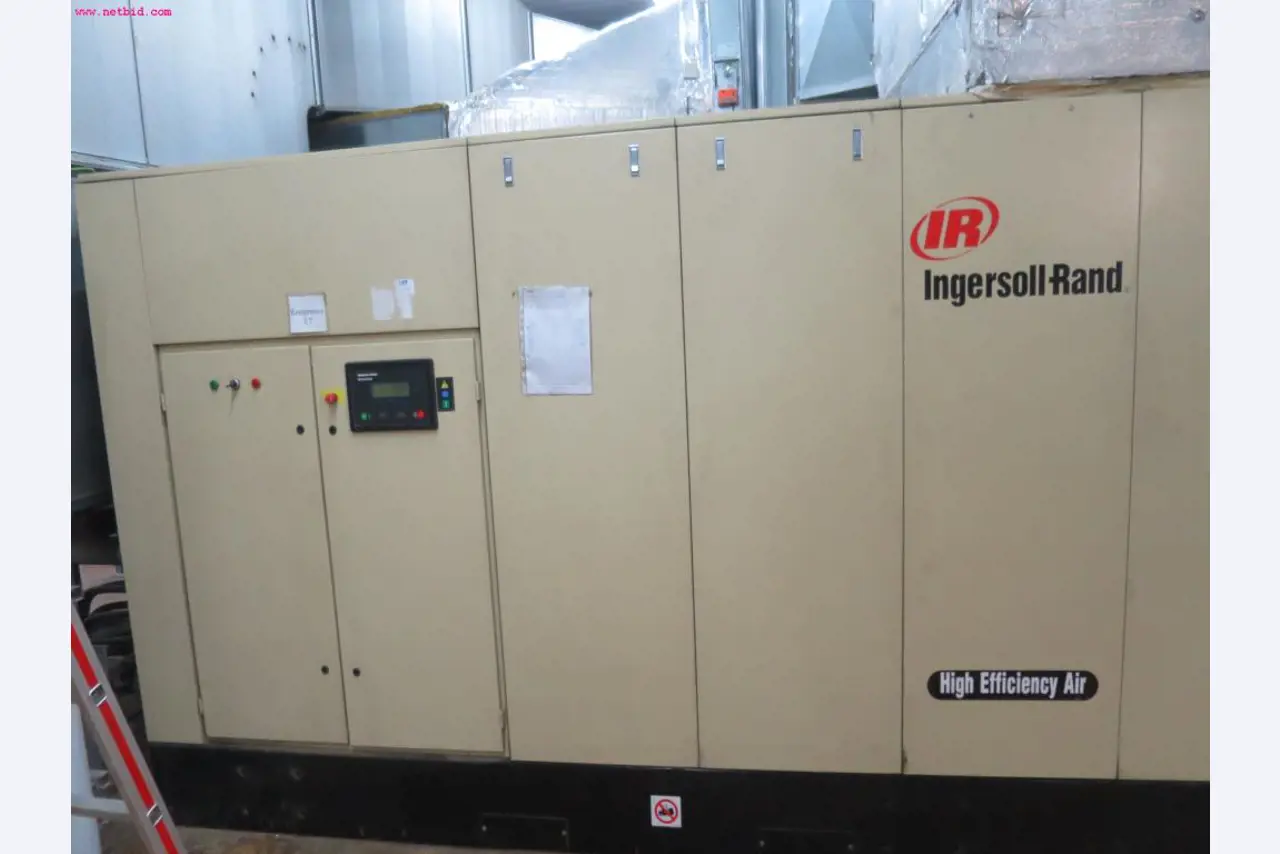 Máquinas dos sectores da fiação, tecelagem e tinturaria - Localização 79787 Lauchringen-1