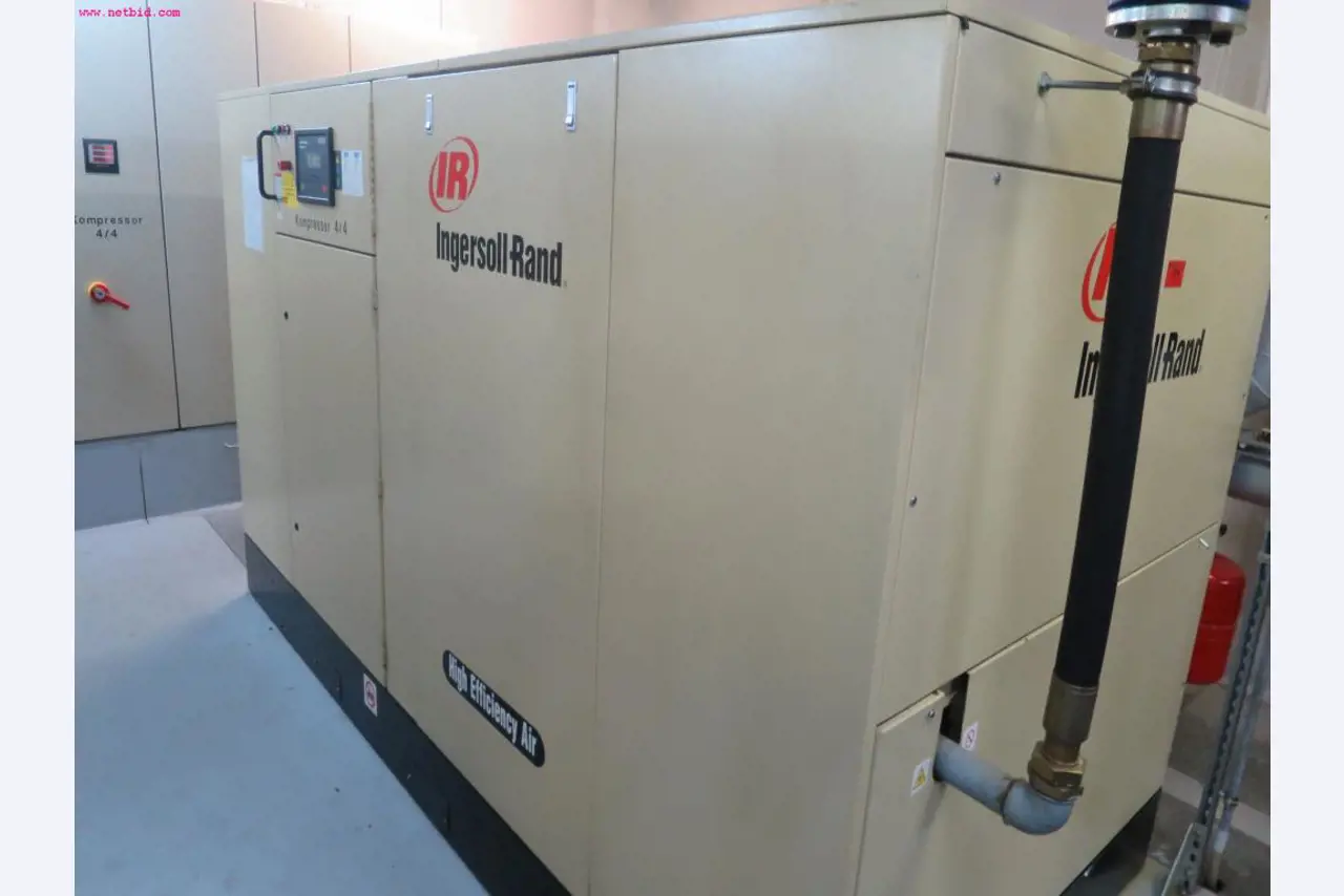 Máquinas dos sectores da fiação, tecelagem e tinturaria - Localização 79787 Lauchringen-2