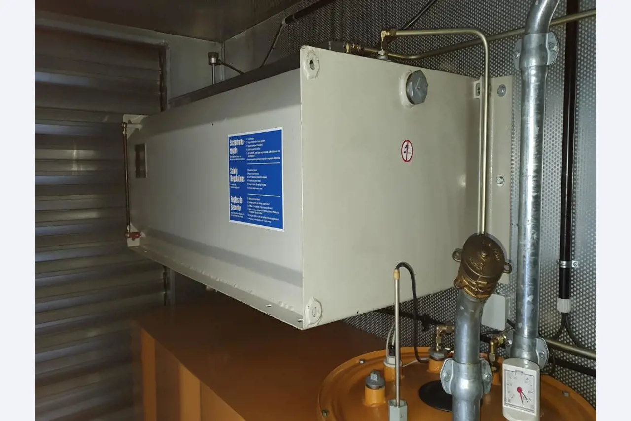 Máquinas dos sectores da fiação, tecelagem e tinturaria - Localização 79787 Lauchringen-16