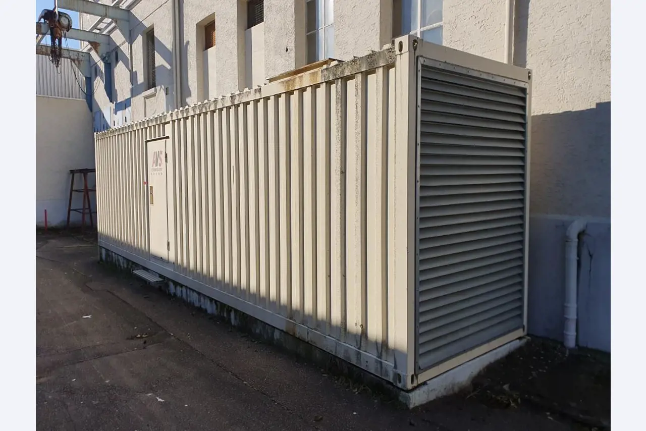 Máquinas dos sectores da fiação, tecelagem e tinturaria - Localização 79787 Lauchringen-3